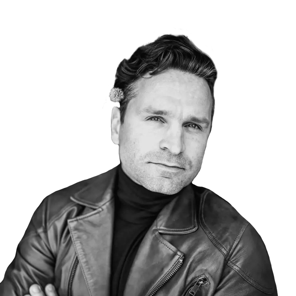 Виктор Добронравов - российский актёр театра им. Е. Вахтангова